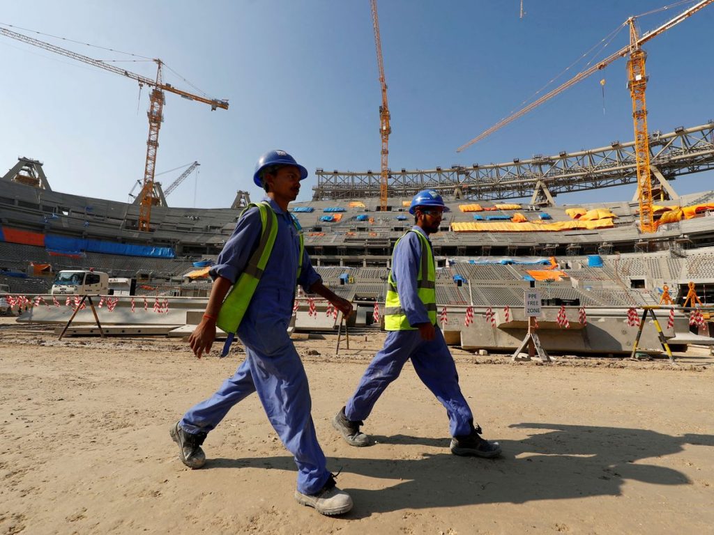 trabajadores en qatar