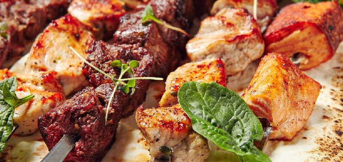 catar comidas típicas