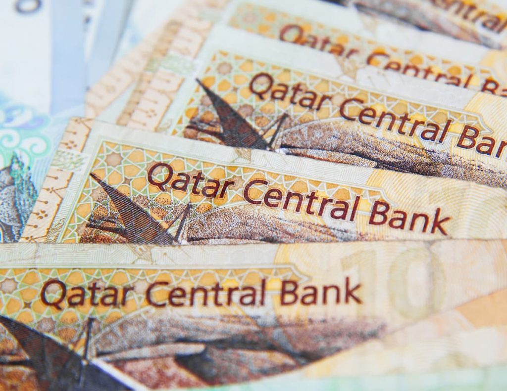 cuál es la moneda de qatar