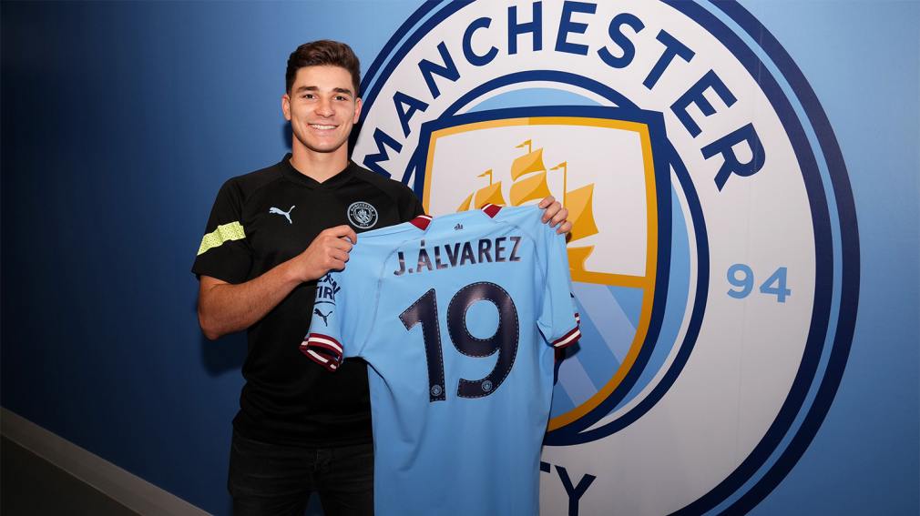 qatar 2022 julian alvarez manchester city
