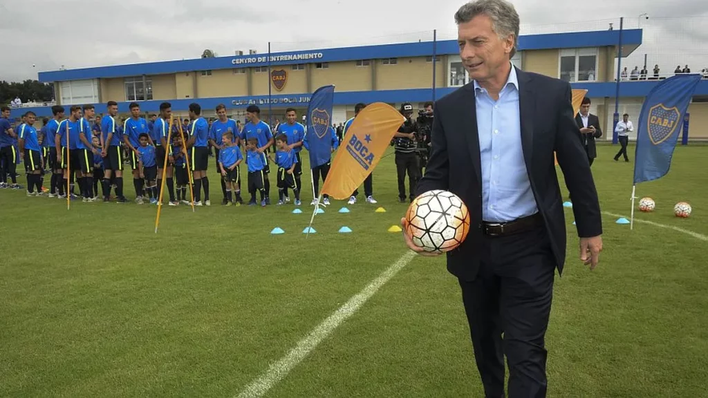 relacion entre futbol y politica en argentina