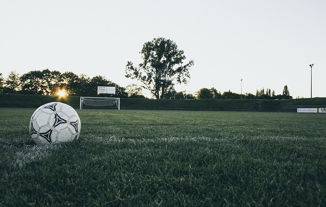 cuanto tiempo dura un partido de futbol
