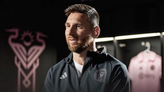 messi apple